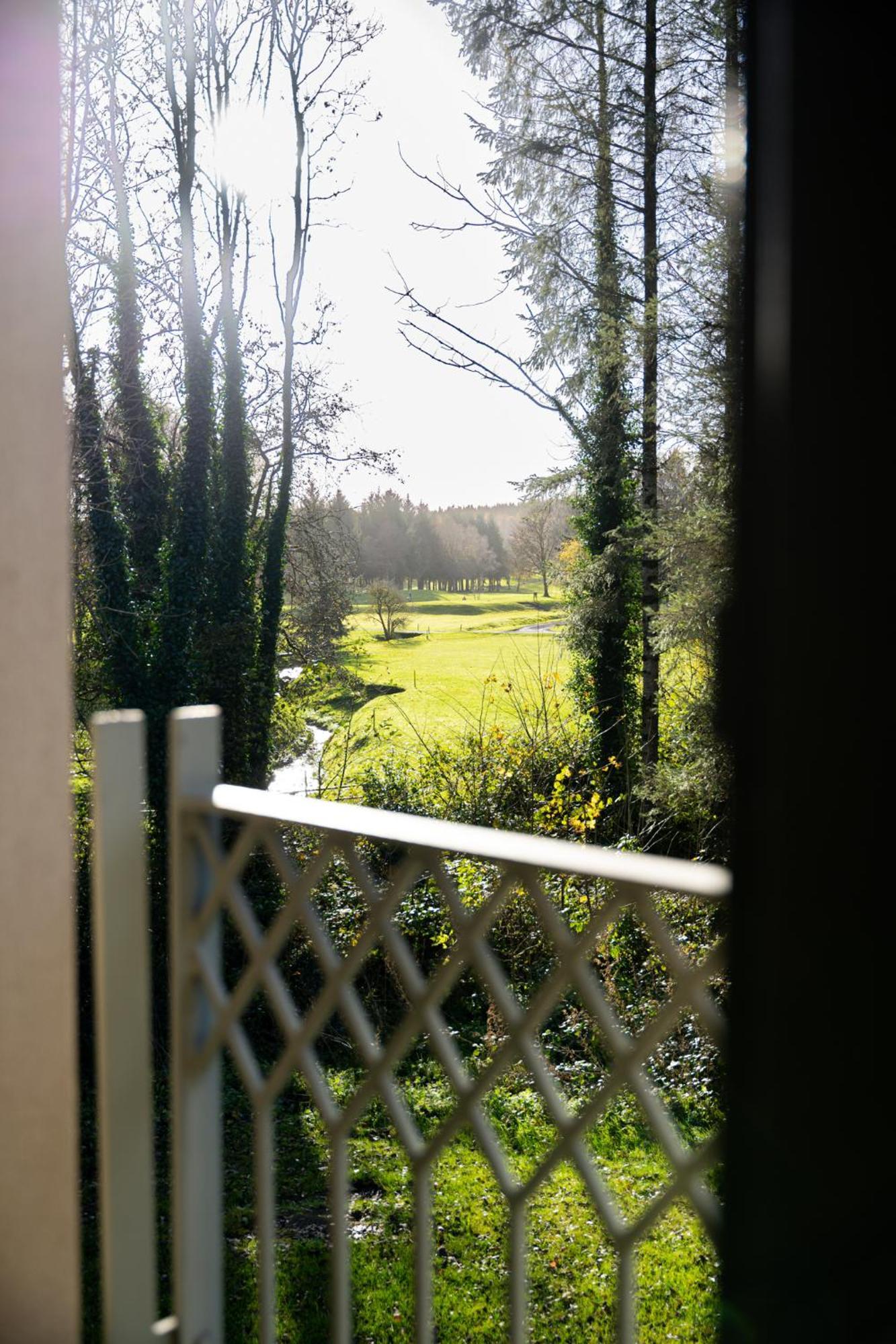 Escape Ordinary At Lough Erne Golf Village Enniskillen Esterno foto