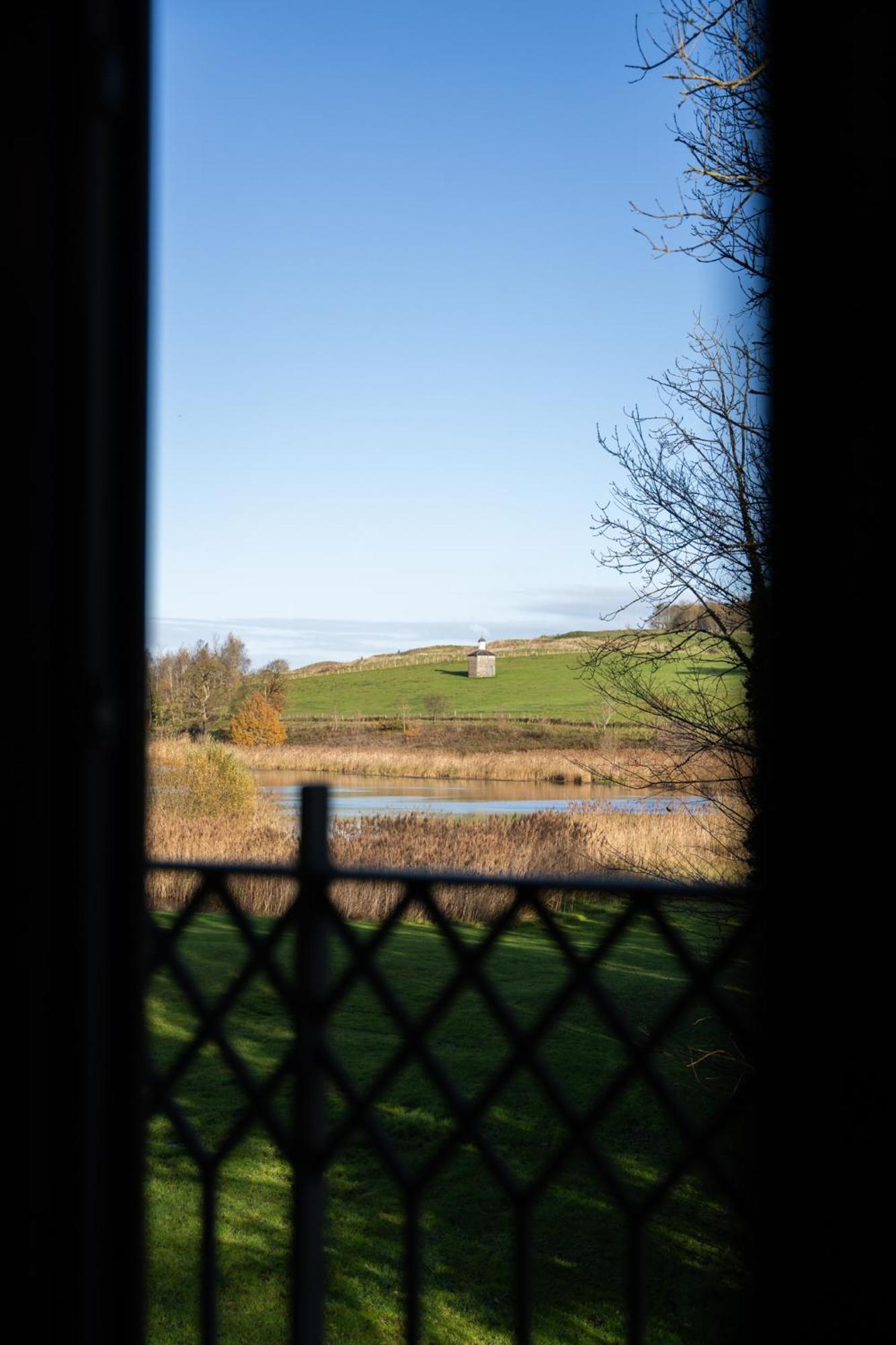 Escape Ordinary At Lough Erne Golf Village Enniskillen Esterno foto