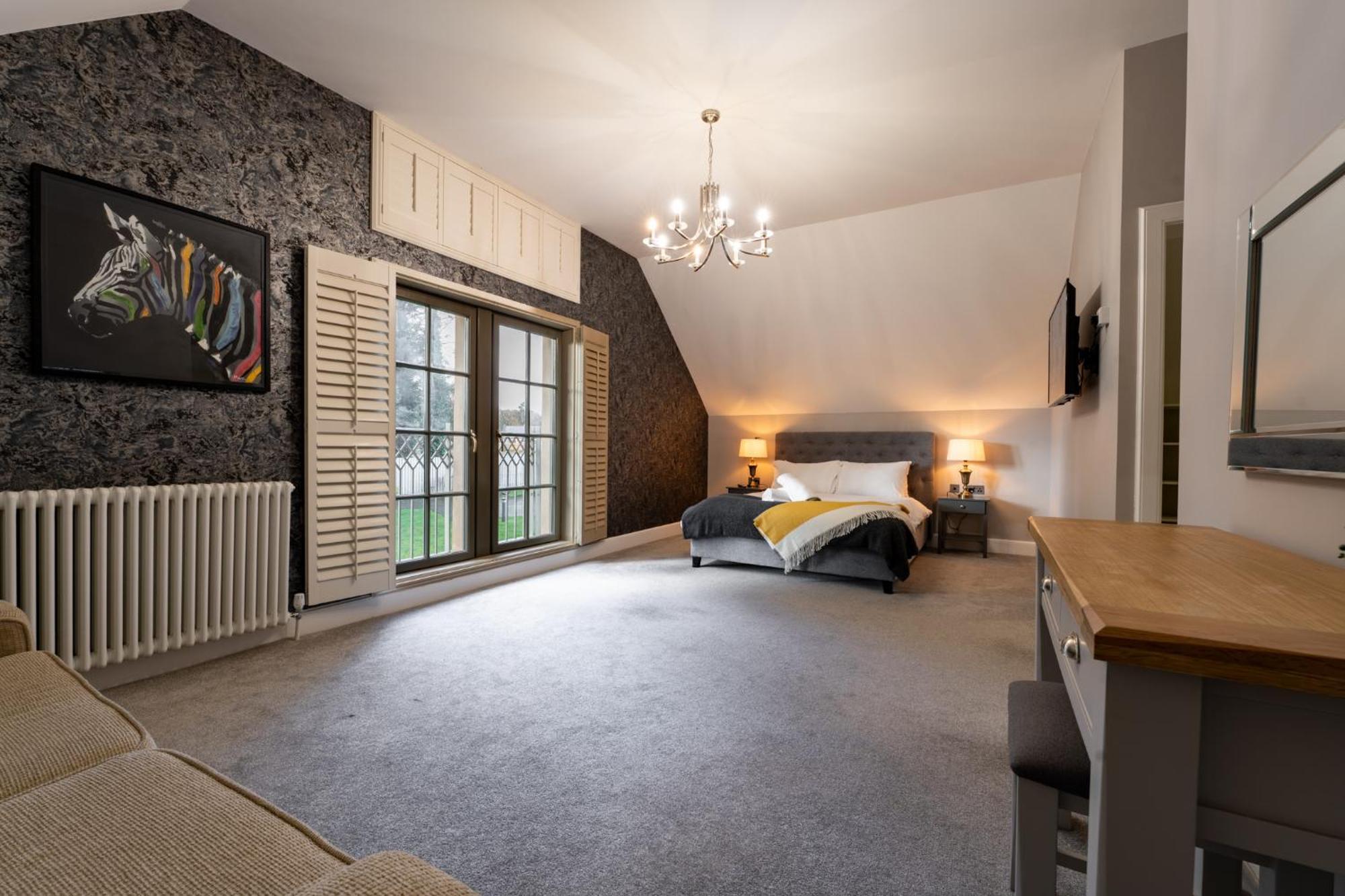 Escape Ordinary At Lough Erne Golf Village Enniskillen Esterno foto